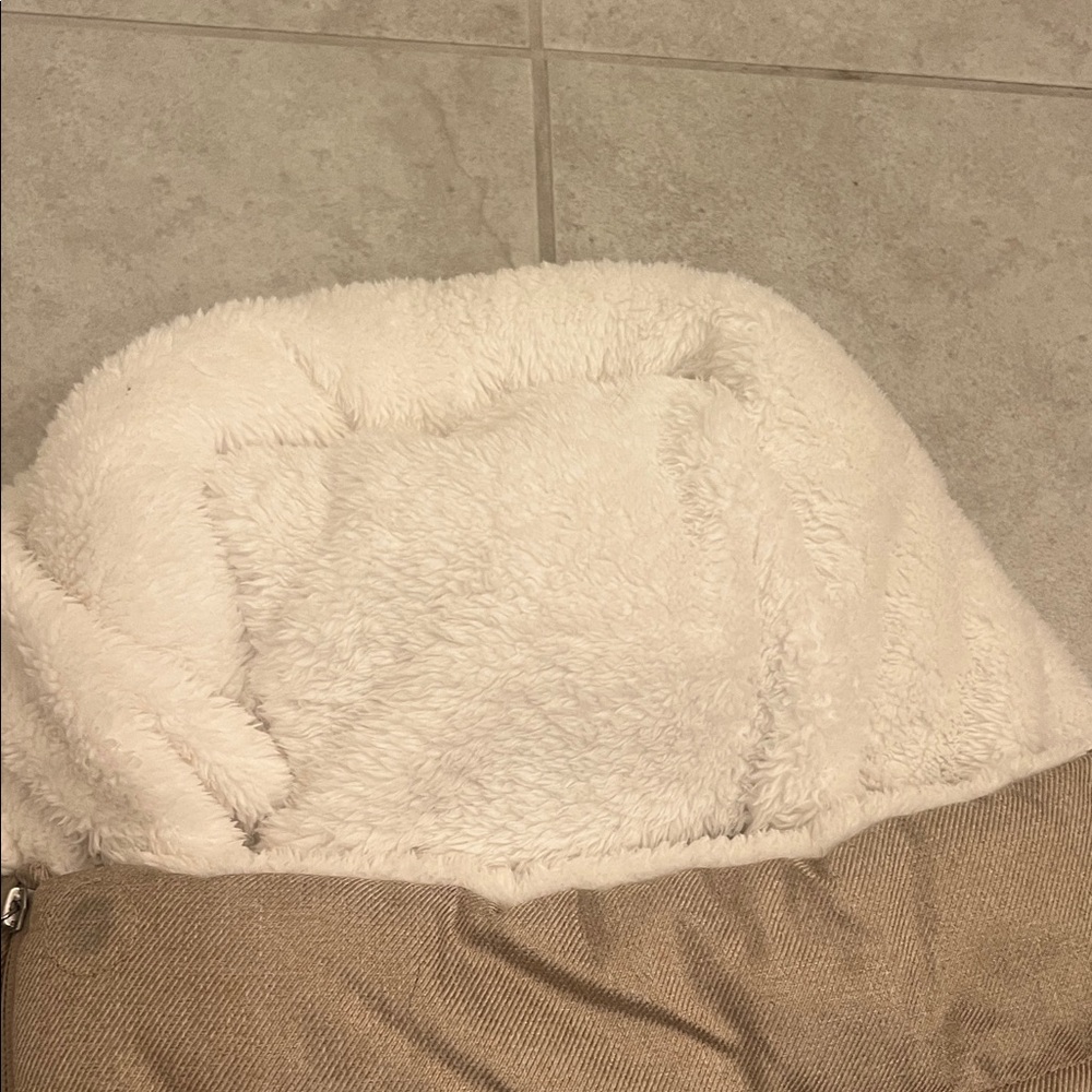 Uppababy CozyGanoosh footmuff - Picture 3 of 13